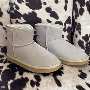 Ugg Boots/ booties